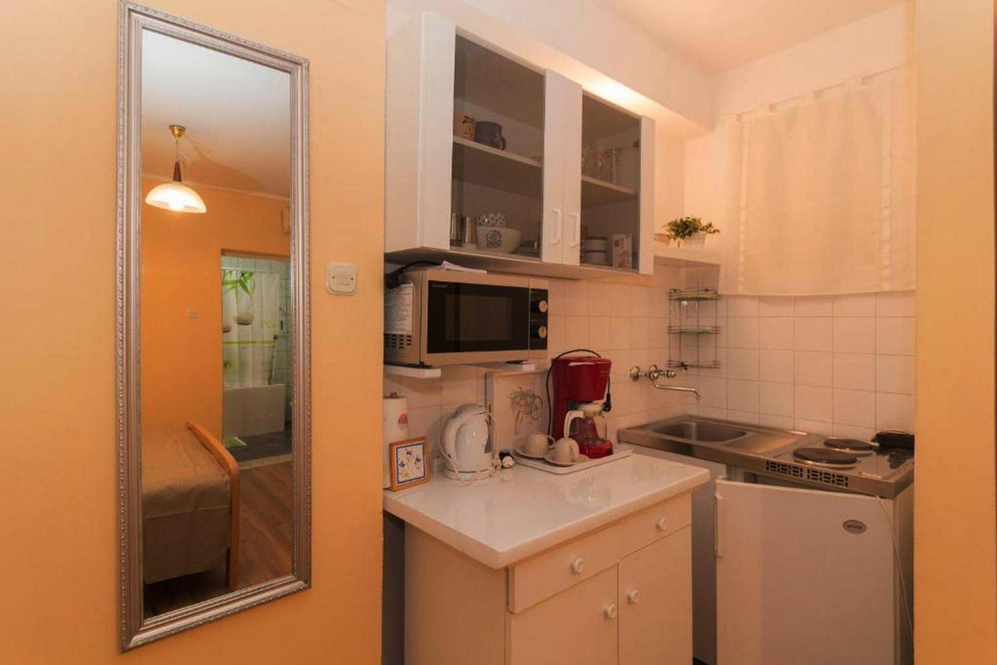 Rooms And Apartments Palma B&B Medulin Exterior foto